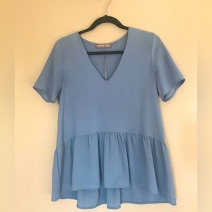 💥SALE💥 Women’s Boutique Top, Size Medium, Flowy Top